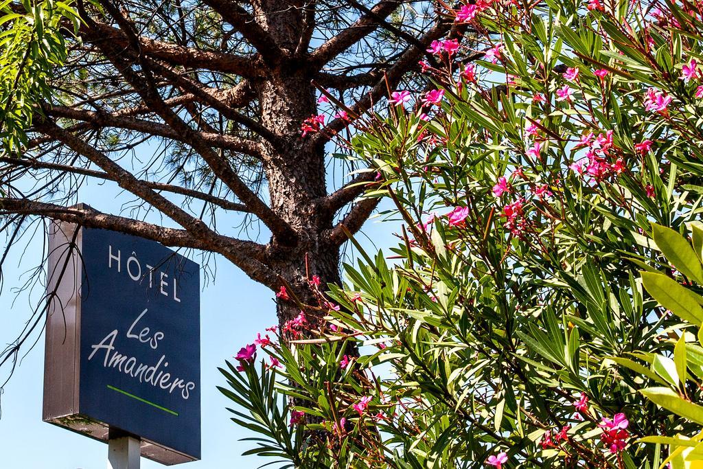 Hotel Les Amandiers Tournon-sur-Rhone Exterior photo