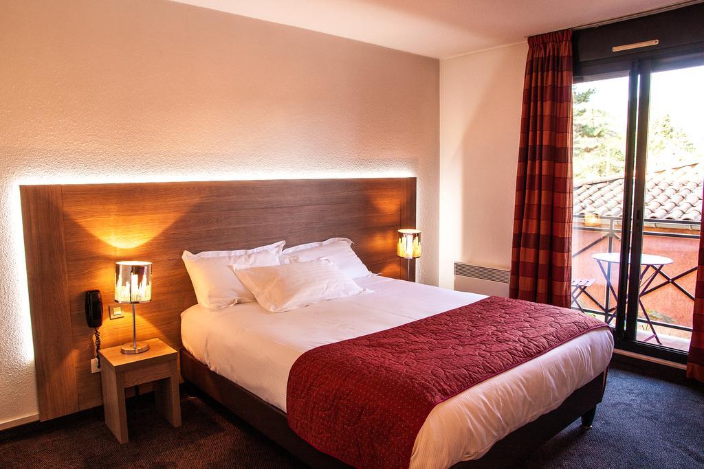 Hotel Les Amandiers Tournon-sur-Rhone Exterior photo
