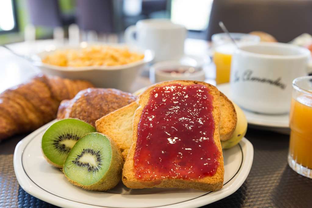 Hotel Les Amandiers Tournon-sur-Rhone Amenities photo